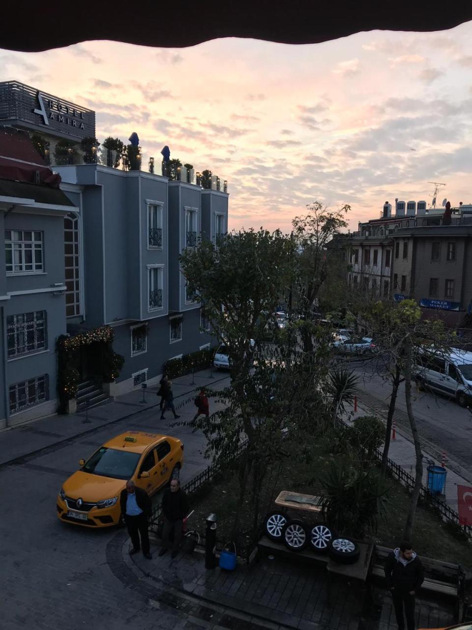 Emirid Hotel Истанбул Екстериор снимка